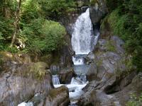 Imposanter Beginn der Groppensteiner Schlucht